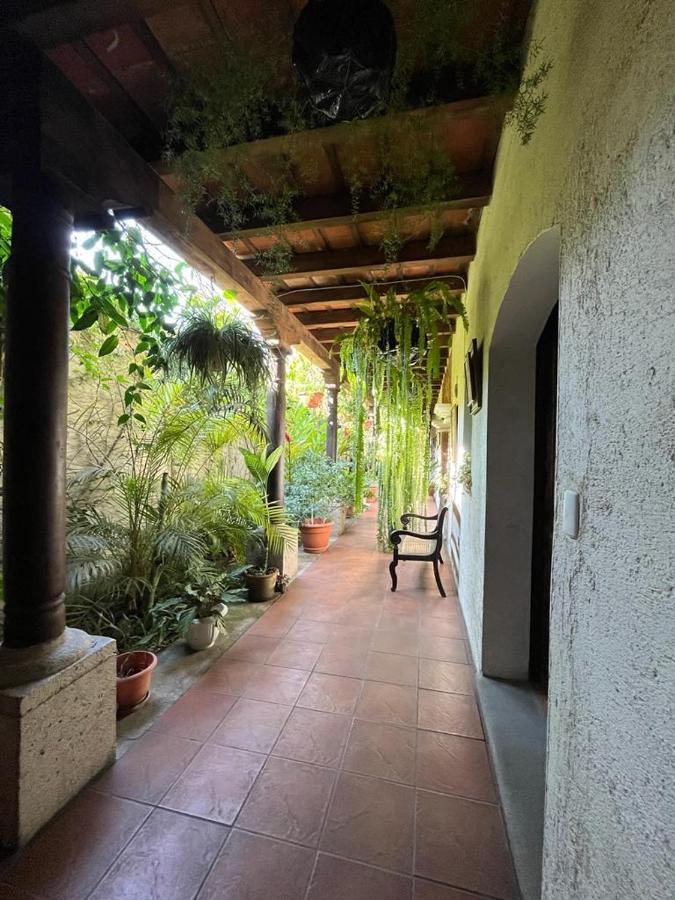 Casa Del Viajero Colonial Apartment Antigua Exterior photo